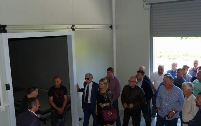 Predsjednik Žurić posjetio Mjesni centar Zaton